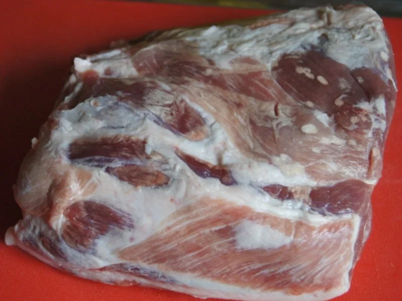 Deftiger Schweinenackenbraten mit pikanter Sauce - Rezept - Bild Nr. 3111