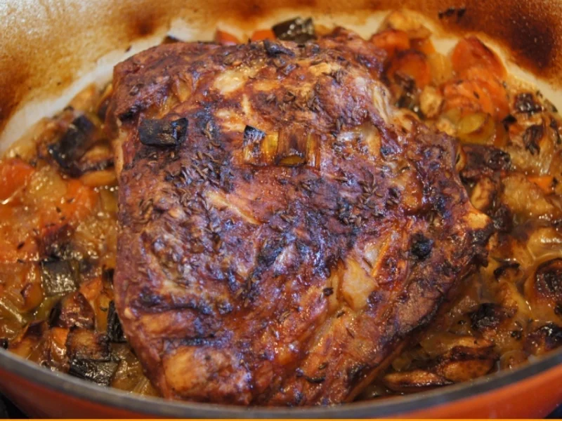 Deftiger Schweinenackenbraten mit pikanter Sauce - Rezept - Bild Nr. 3120