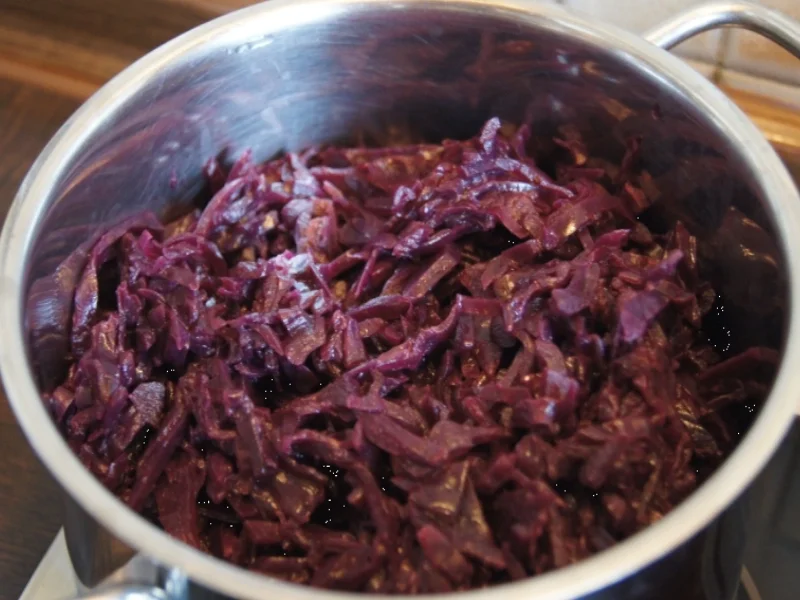 Deftiger Schweinenackenbraten mit pikanter Sauce - Rezept - Bild Nr. 3123