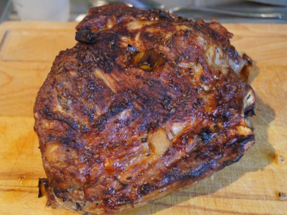 Deftiger Schweinenackenbraten mit pikanter Sauce - einfach - von MausVoh Deftiger Schweinenackenbraten mit pikanter Sauce - einfach - von MausVoh