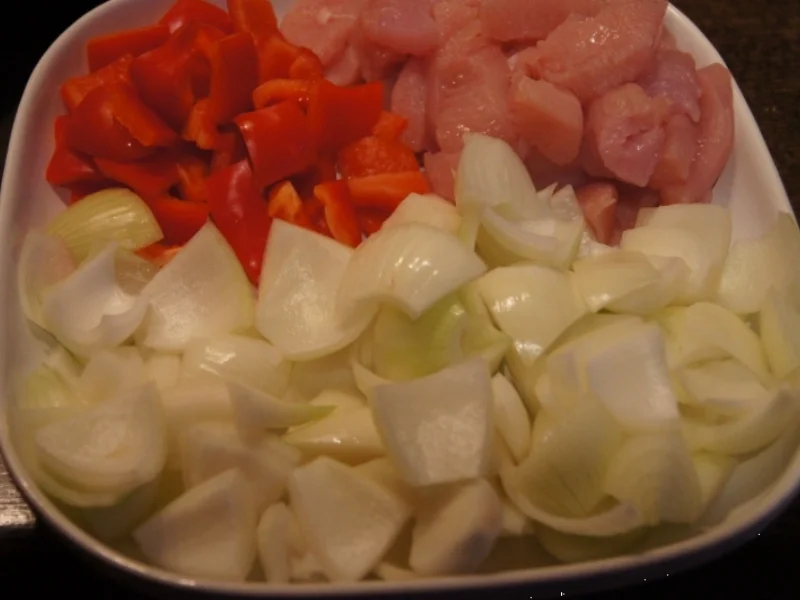 Schaschlik-Putenspieße mit Currysauce und Snaguette - Rezept - Bild Nr. 756