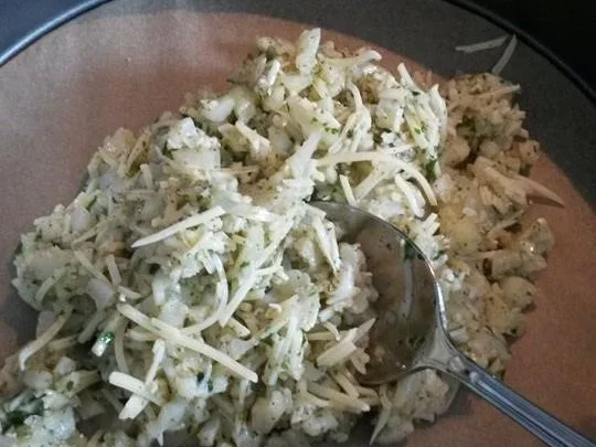 Spargel -Schinken Pizza mit Blumenkohlboden - Rezept - Bild Nr. 757