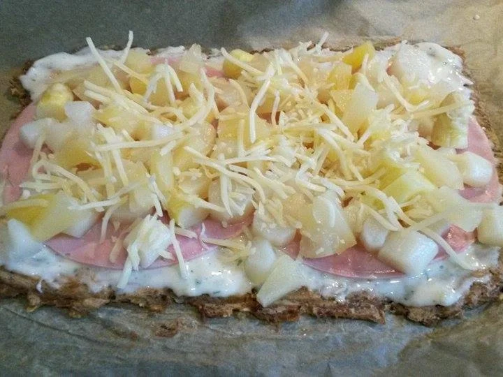 Pizza  mit Thunfischboden  - Rezept - Bild Nr. 755
