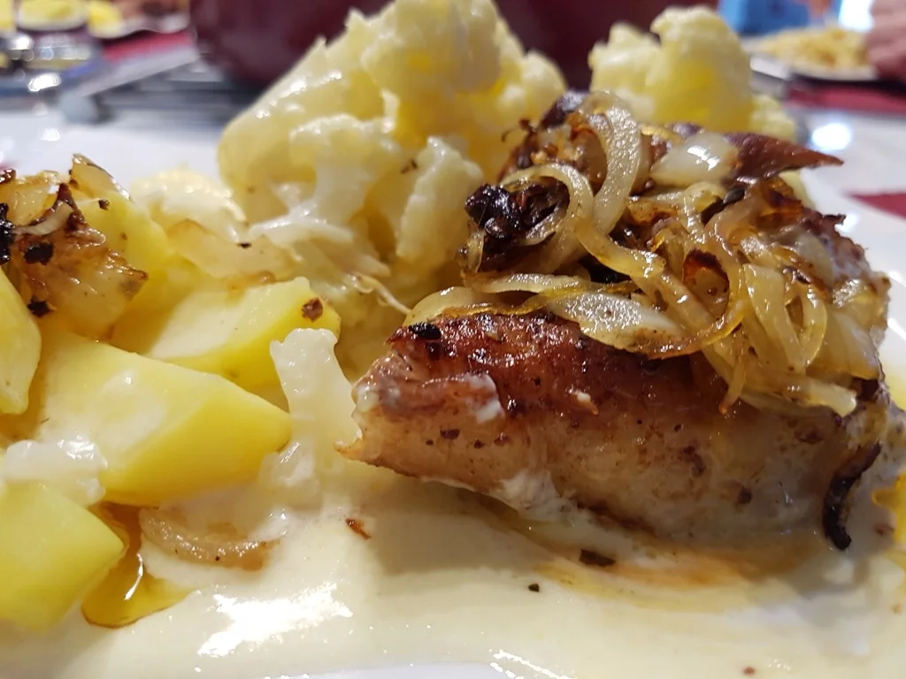 Schweinenacken mit Gemüse und Kartoffeln à la Biggi - Rezept - Bild Nr. 779
