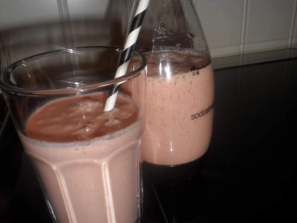 Rezept: BiNe` S GRANATAPFEL - ANANAS - SMOOTHIE Bild Nr. 782 BiNe` S GRANATAPFEL - ANANAS - SMOOTHIE - Rezept - Bild Nr. 782