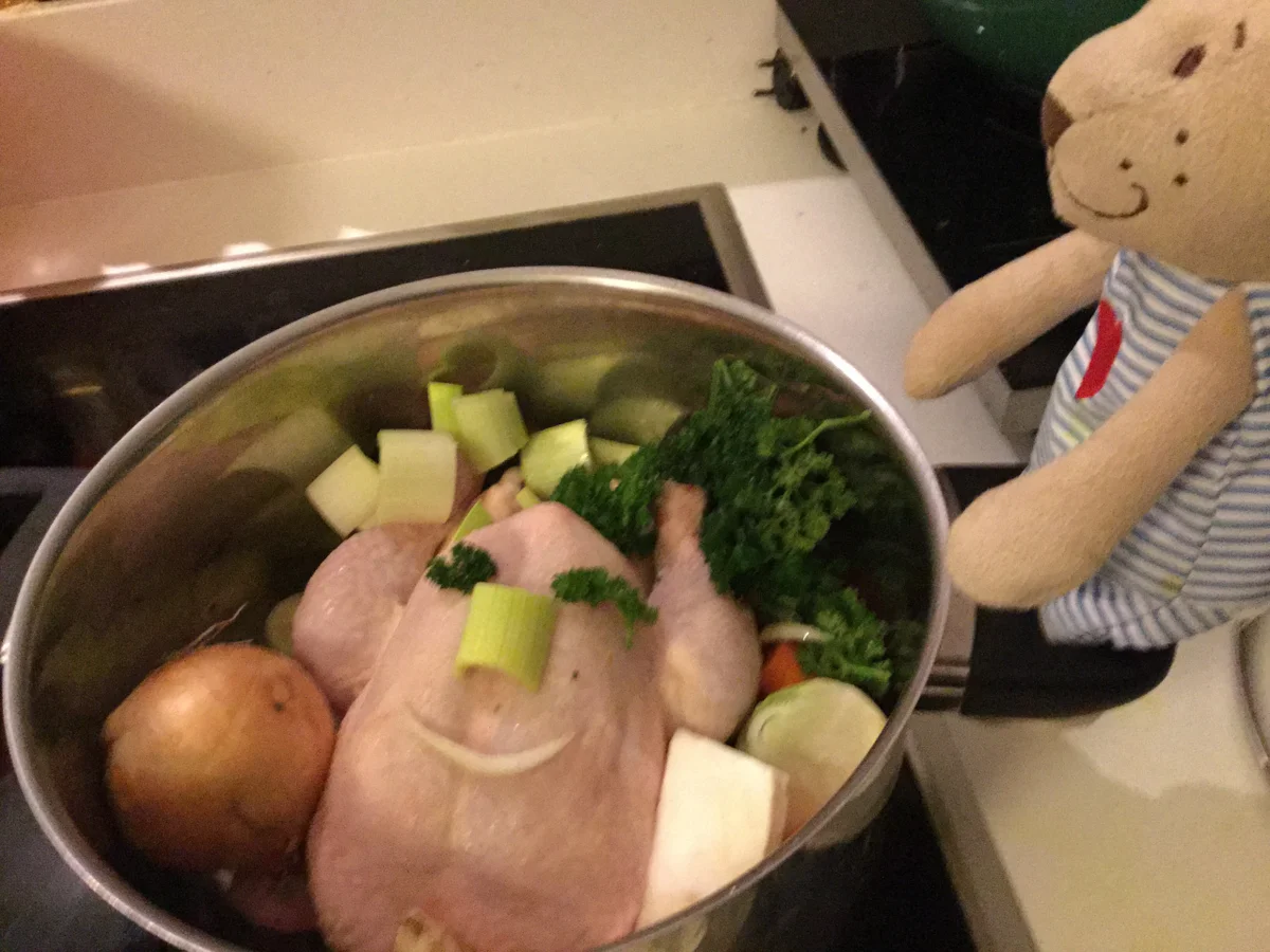 Hühnersuppe mit einem Hauch Orient a la Ari - Rezept - Bild Nr. 789