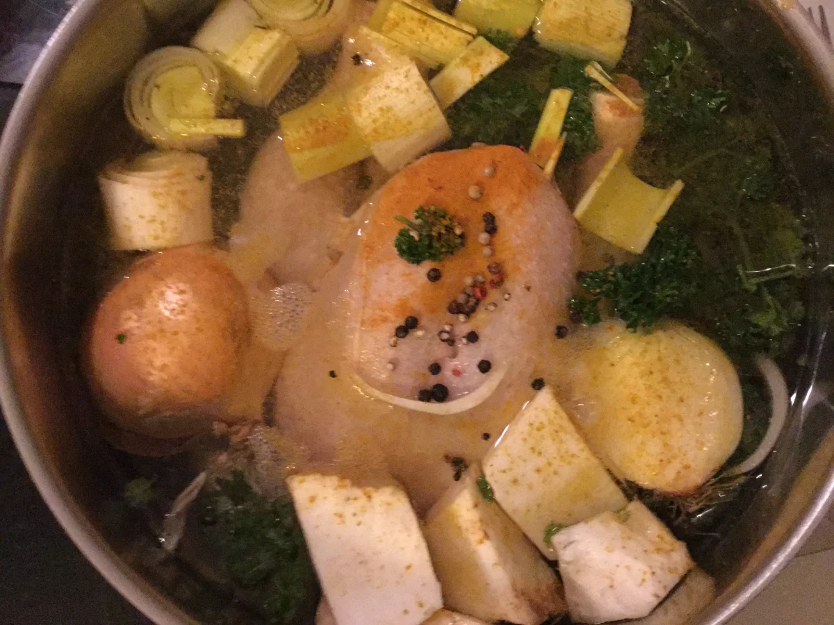 Hühnersuppe mit einem Hauch Orient a la Ari - Rezept - Bild Nr. 791