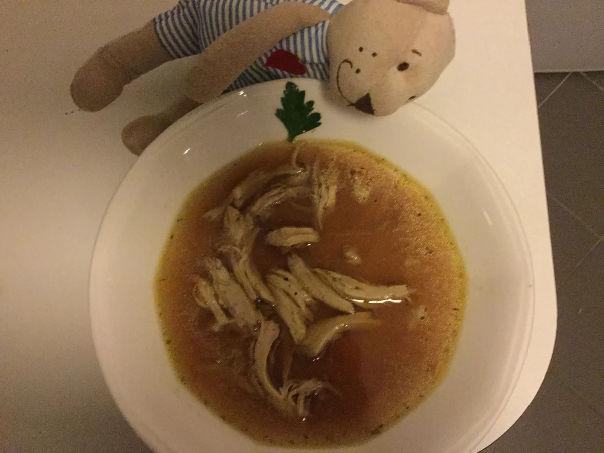 Hühnersuppe mit einem Hauch Orient a la Ari - Rezept - Bild Nr. 794