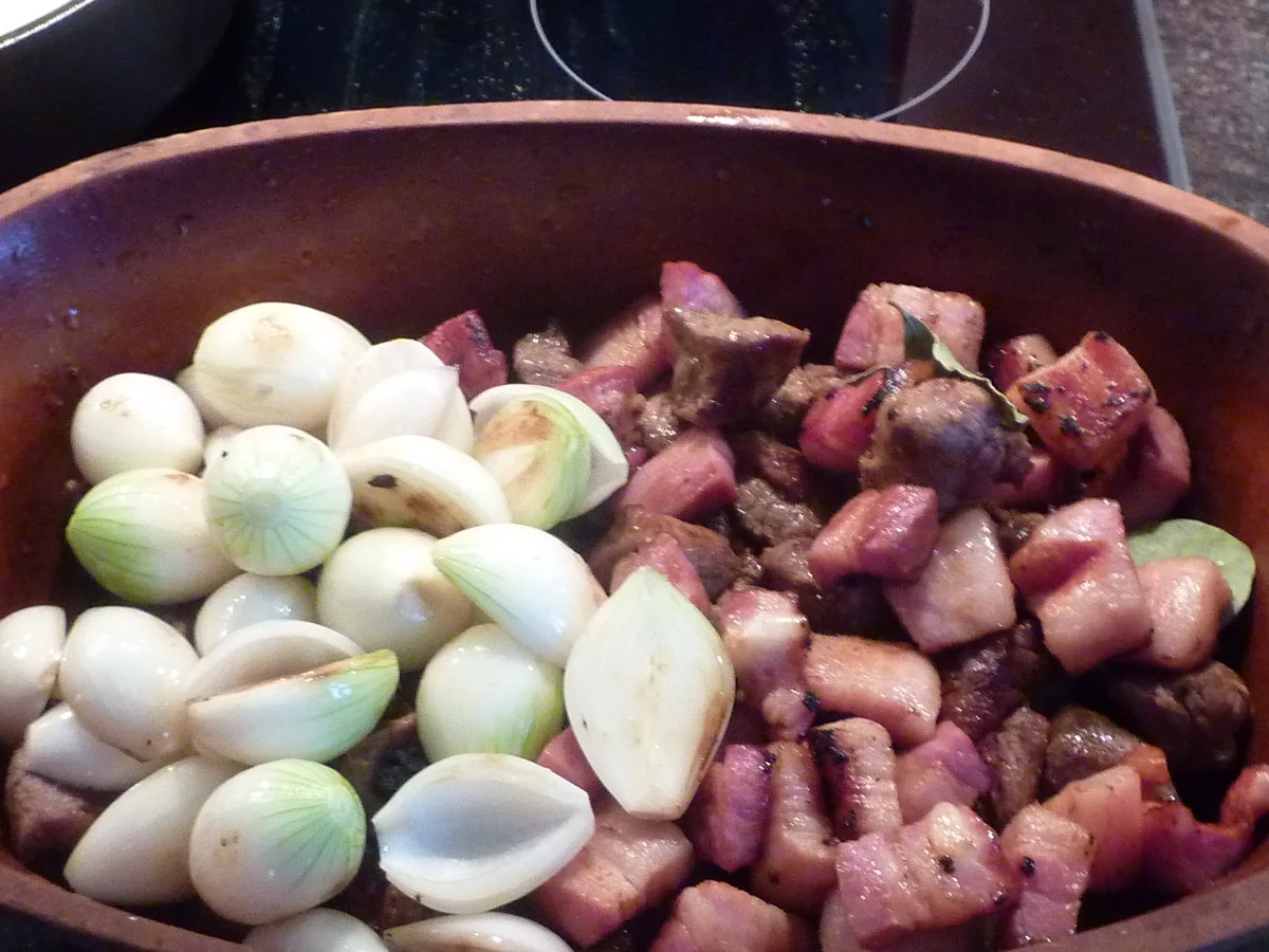 Rezept: Wildschweinragout im Rotwein Bild Nr. 792 Wildschweinragout im Rotwein - Rezept - Bild Nr. 792