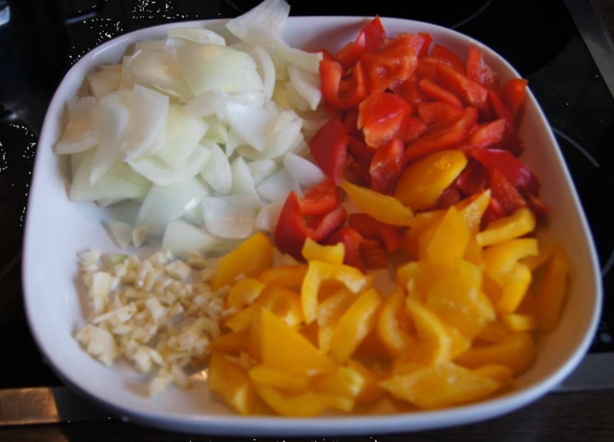 Zanderfilets auf Gemüsebett mit Curryreis - Rezept - Bild Nr. 796
