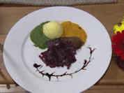 Gebratene Lammleber auf Spinat-/Kartoffel- und Kürbisbett mit karamellisierten Zwiebeln - Rezept - Bild Nr. 2