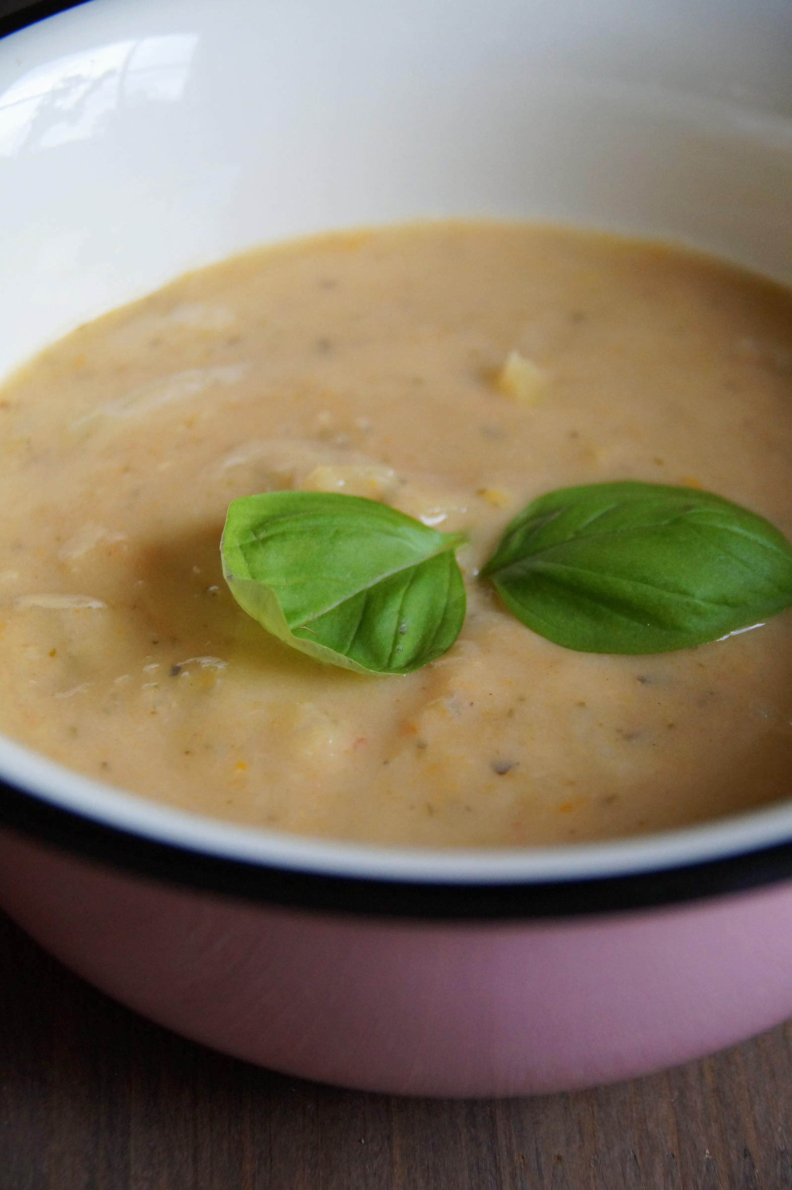 Bilder für Chinakohl-Tomaten-Linsen-Suppe - Rezept