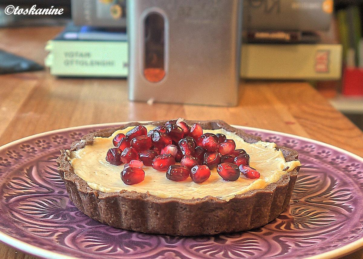 Peanutbutter-Tartelettes mit Granatapfel - Rezept - Bild Nr. 837