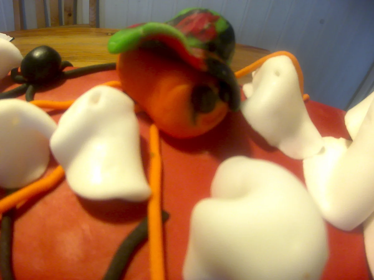 glutenfreier Halloweenkuchen - Rezept - Bild Nr. 838