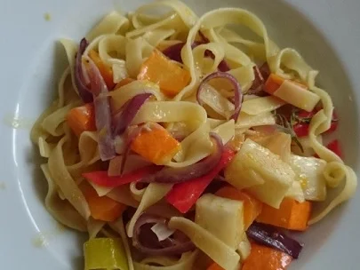 Rezept: Pappardelle mit Schmorgemüse Bild Nr. 2 Pappardelle mit Schmorgemüse - Rezept - Bild Nr. 2