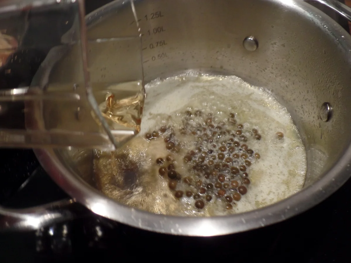 Schweinefilet mit Pfefferrahmsauce  und Pilzgemüse - Rezept - Bild Nr. 858