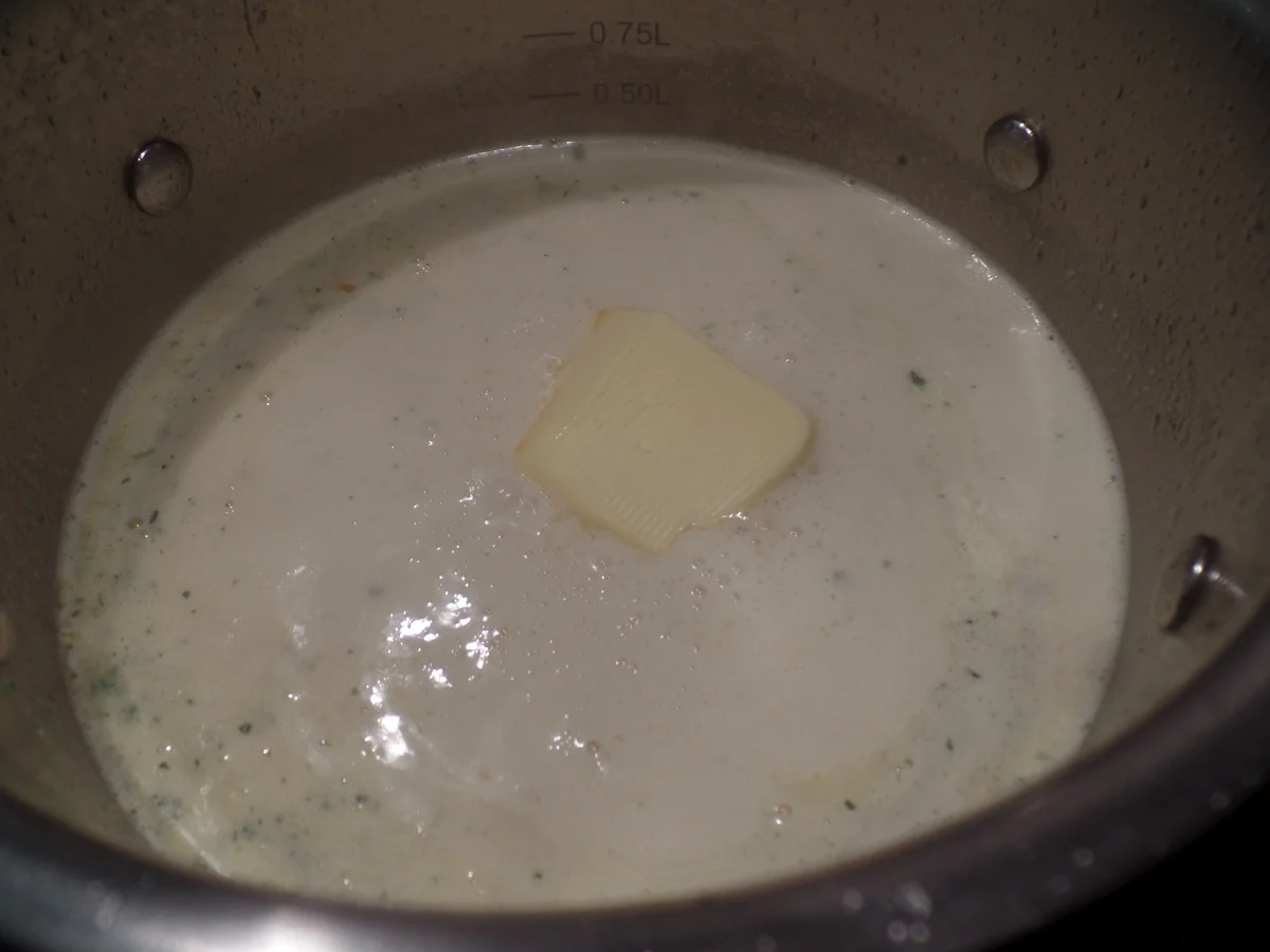 Schweinefilet mit Pfefferrahmsauce  und Pilzgemüse - Rezept - Bild Nr. 861