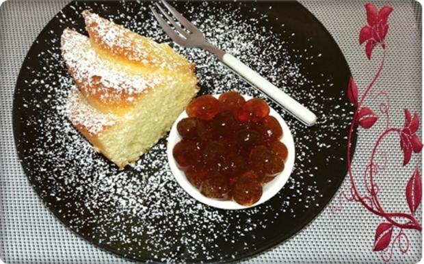 Kuchen mit Kokos-Mehl-Milch verfeinert & „Coca Cola Kaviar ...