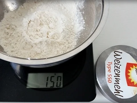 Kuchen mit Kokos-Mehl-Milch verfeinert  &  „Coca Cola Kaviar“ - Rezept - Bild Nr. 856