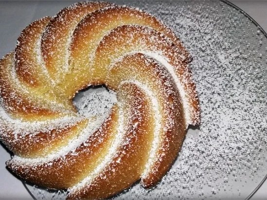 Kuchen mit Kokos-Mehl-Milch verfeinert  &  „Coca Cola Kaviar“ - Rezept - Bild Nr. 869