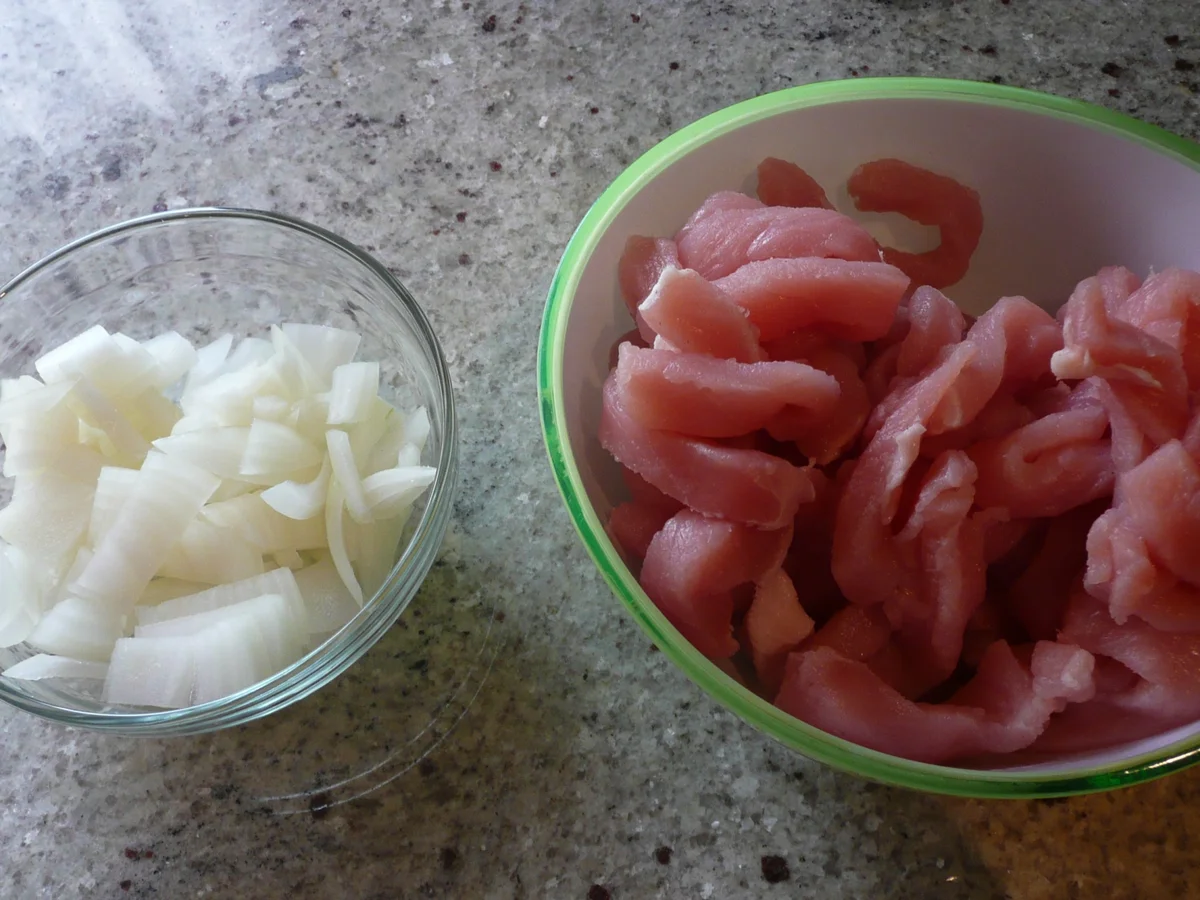 Rezept: Schlemmer - Auflauf Züricher Art Bild Nr. 886 Schlemmer - Auflauf Züricher Art - Rezept - Bild Nr. 886