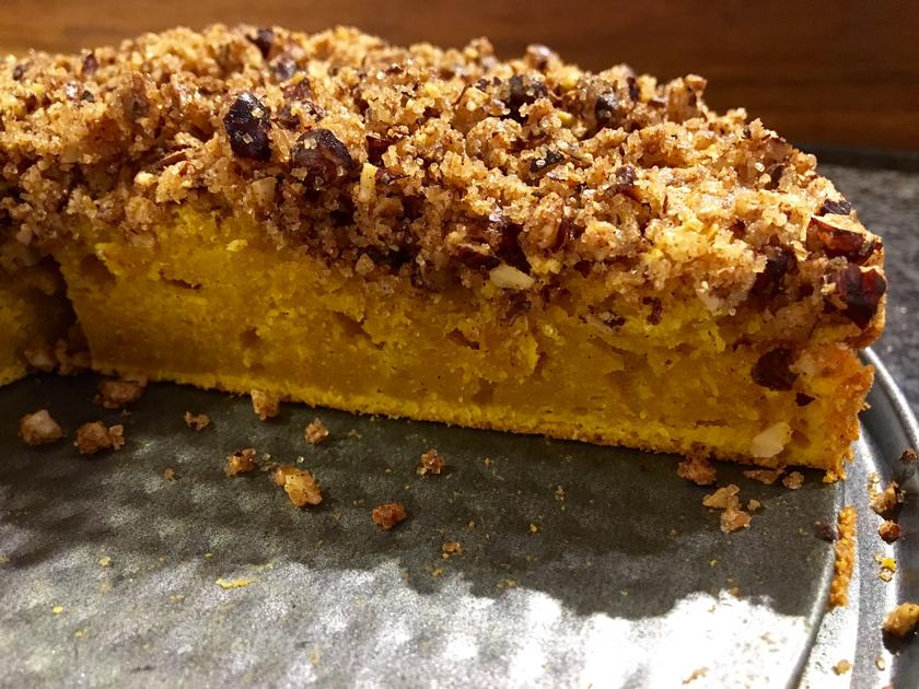 Kürbis Pie - Saftiger Kuchen mit Nuss-Streuseln ♥ - Rezept - kochbar.de