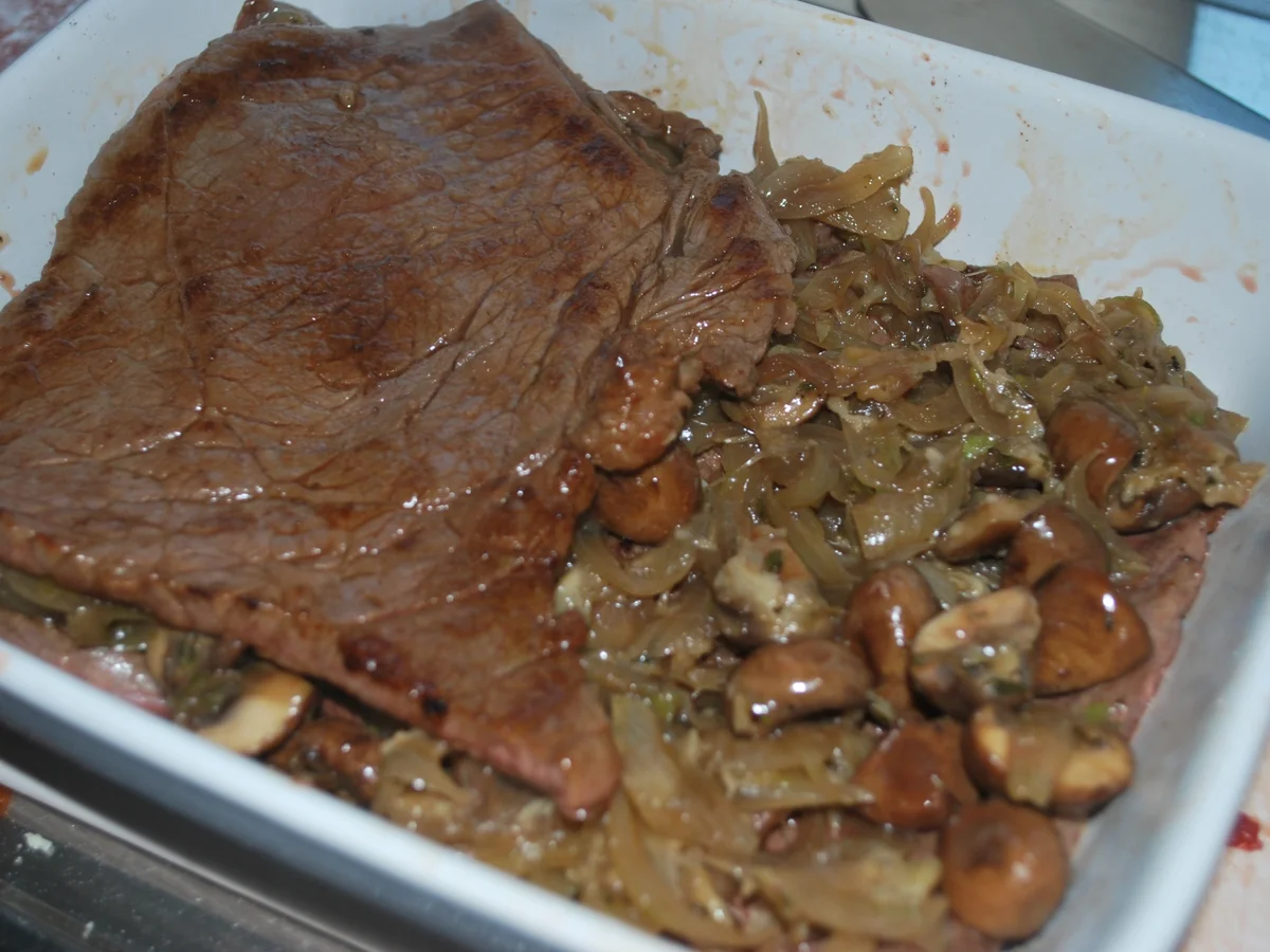 Rezept: Schicht-Rouladen mit Bauernbrotkruste Bild Nr. 898 Schicht-Rouladen mit Bauernbrotkruste - Rezept - Bild Nr. 898