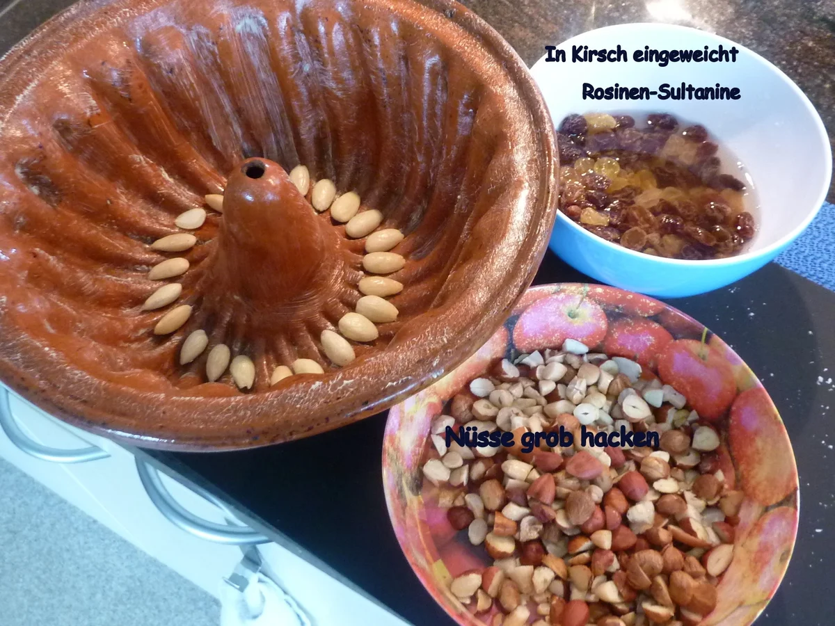 Gaby's Gougelhopf mit Studentenfutter - Rezept - Bild Nr. 912