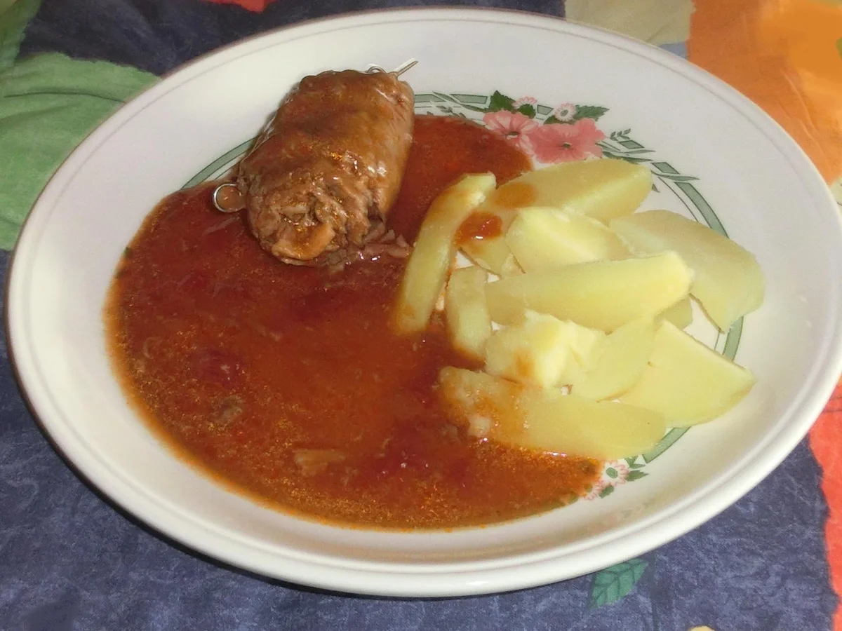 Rindsrouladen mit Salzkartoffeln  - Rezept - Bild Nr. 910
