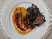 Kalbsfilet im Mangoldmantel mit Rotwein-Schalotten-Soße und Kürbis-Kartoffelpüree - Rezept - Bild Nr. 920