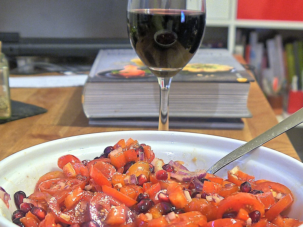 Tomaten-Granatapfel-Salat - Rezept - Bild Nr. 2