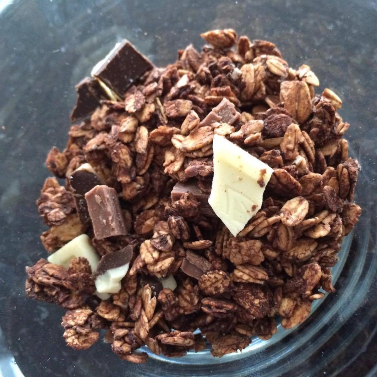 Kaffe-Knuspermüsli mit Schokoladestückchen - Rezept - Bild Nr. 910