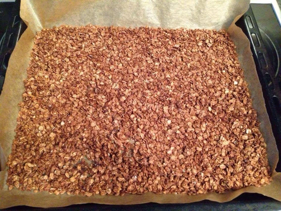 Kaffe-Knuspermüsli mit Schokoladestückchen - Rezept - Bild Nr. 911