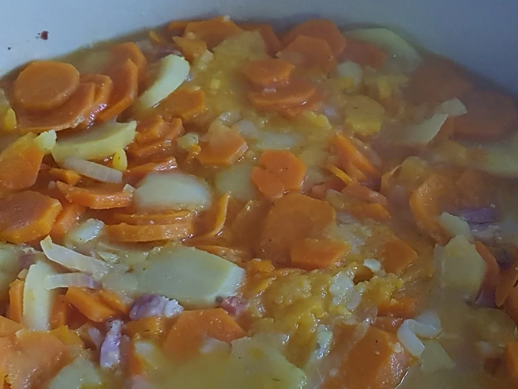 Mediterraner Süsskartoffel- Pastinaken- Möhrenstampf - Rezept - Bild Nr. 910