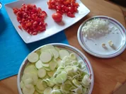 Curry-Hühnchen mit Gemüse und Blatt Spinat - Rezept - Bild Nr. 927