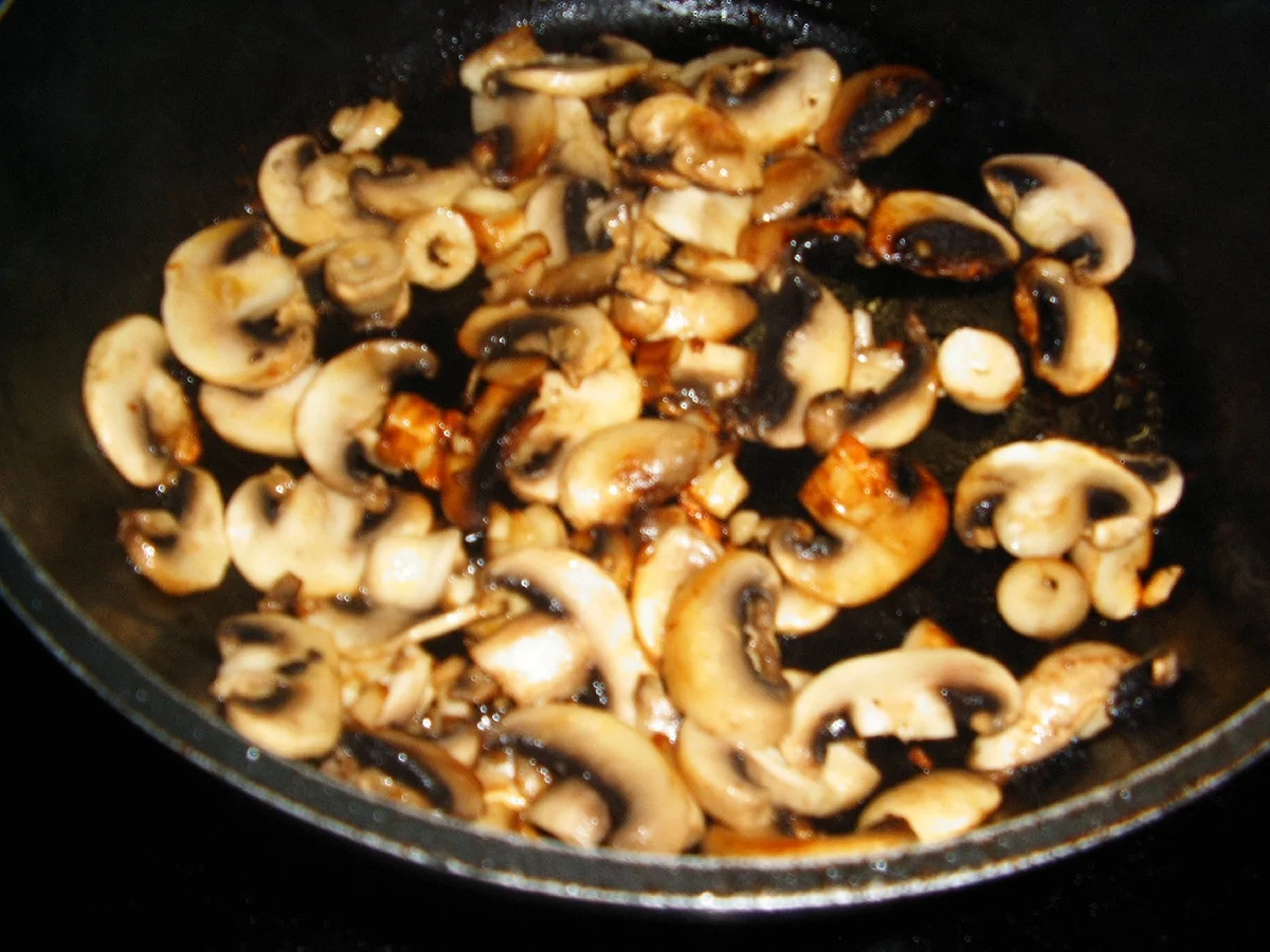 Rezept: Erdnuss-Hähnchen-Pfanne Bild Nr. 920 Erdnuss-Hähnchen-Pfanne - Rezept - Bild Nr. 920