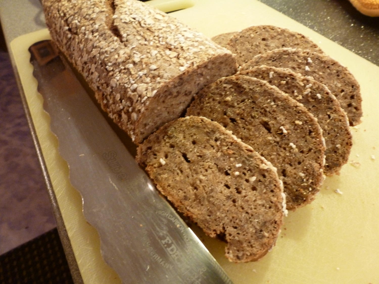 Weizenvollkorn-Buttermilch-Brot - Rezept - kochbar.de