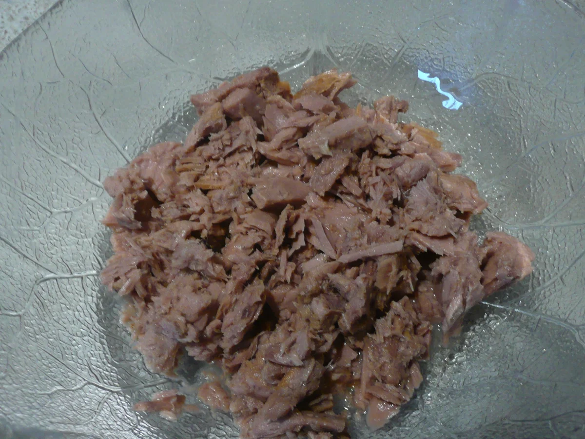 Tomaten mit saftigerThunfisch Champignonfüllung - Rezept - Bild Nr. 929