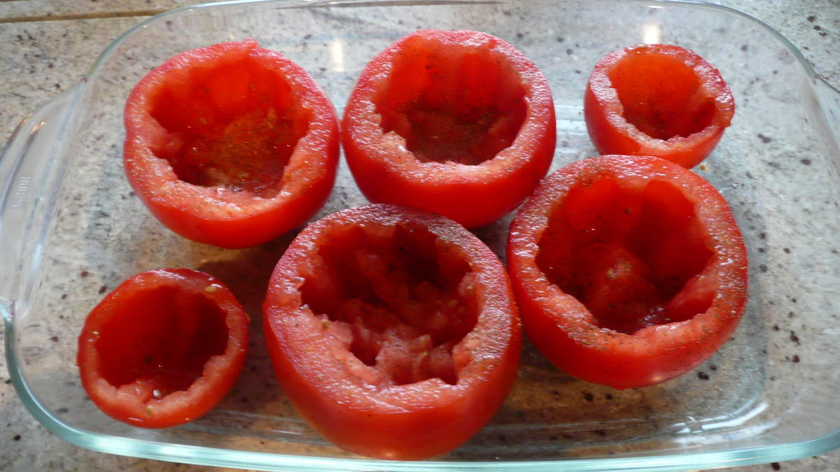 Tomaten mit saftigerThunfisch Champignonfüllung - Rezept - Bild Nr. 932