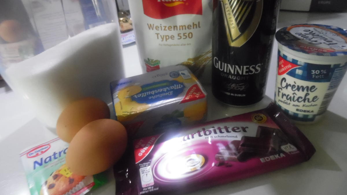 Guinness-Torte (Irish Stout Cake) - Rezept - Bild Nr. 941