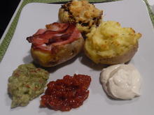 Dreierlei gefüllte Ofenkartoffeln mit Dips - Rezept - Bild Nr. 927