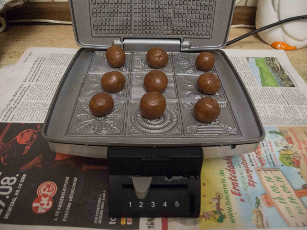 Rezept: Plätzchen: Zimtwaffeln aus dem Saarland Bild Nr. 1021 Plätzchen: Zimtwaffeln aus dem Saarland - Rezept - Bild Nr. 1021