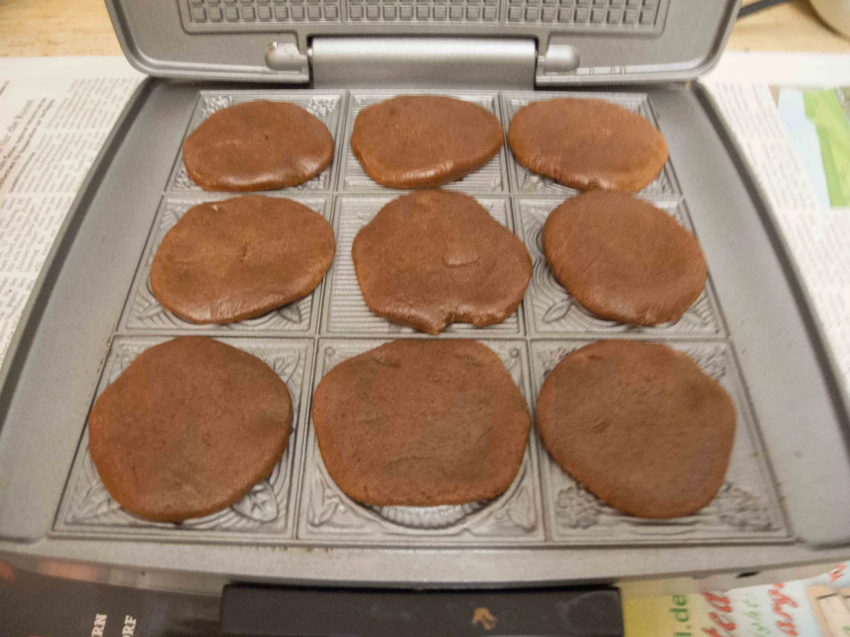 Rezept: Plätzchen: Zimtwaffeln aus dem Saarland Bild Nr. 1022 Plätzchen: Zimtwaffeln aus dem Saarland - Rezept - Bild Nr. 1022