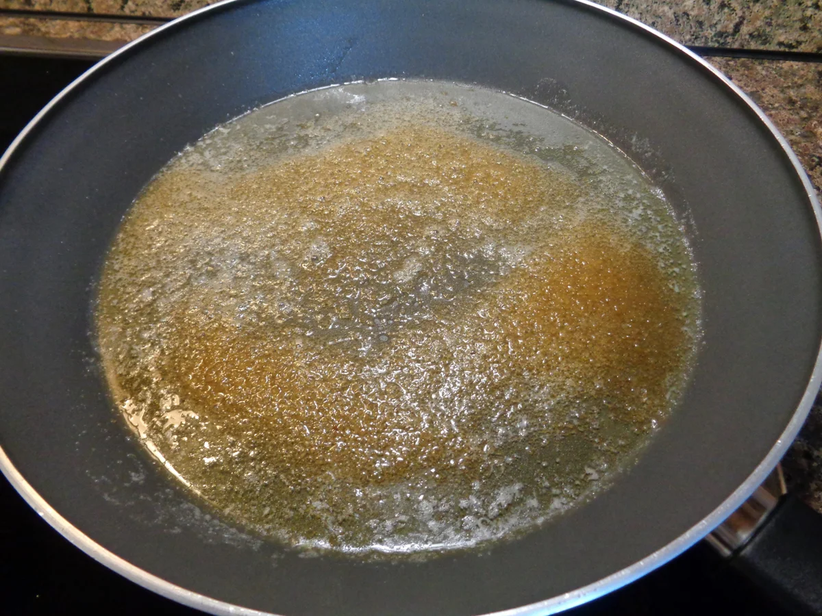 Rezept: Calvados - Apfel in Rührteig mit Zitrone und Zitronen - Glasur ... Bild Nr. 931 Calvados - Apfel in Rührteig mit Zitrone und Zitronen - Glasur ... - Rezept - Bild Nr. 931