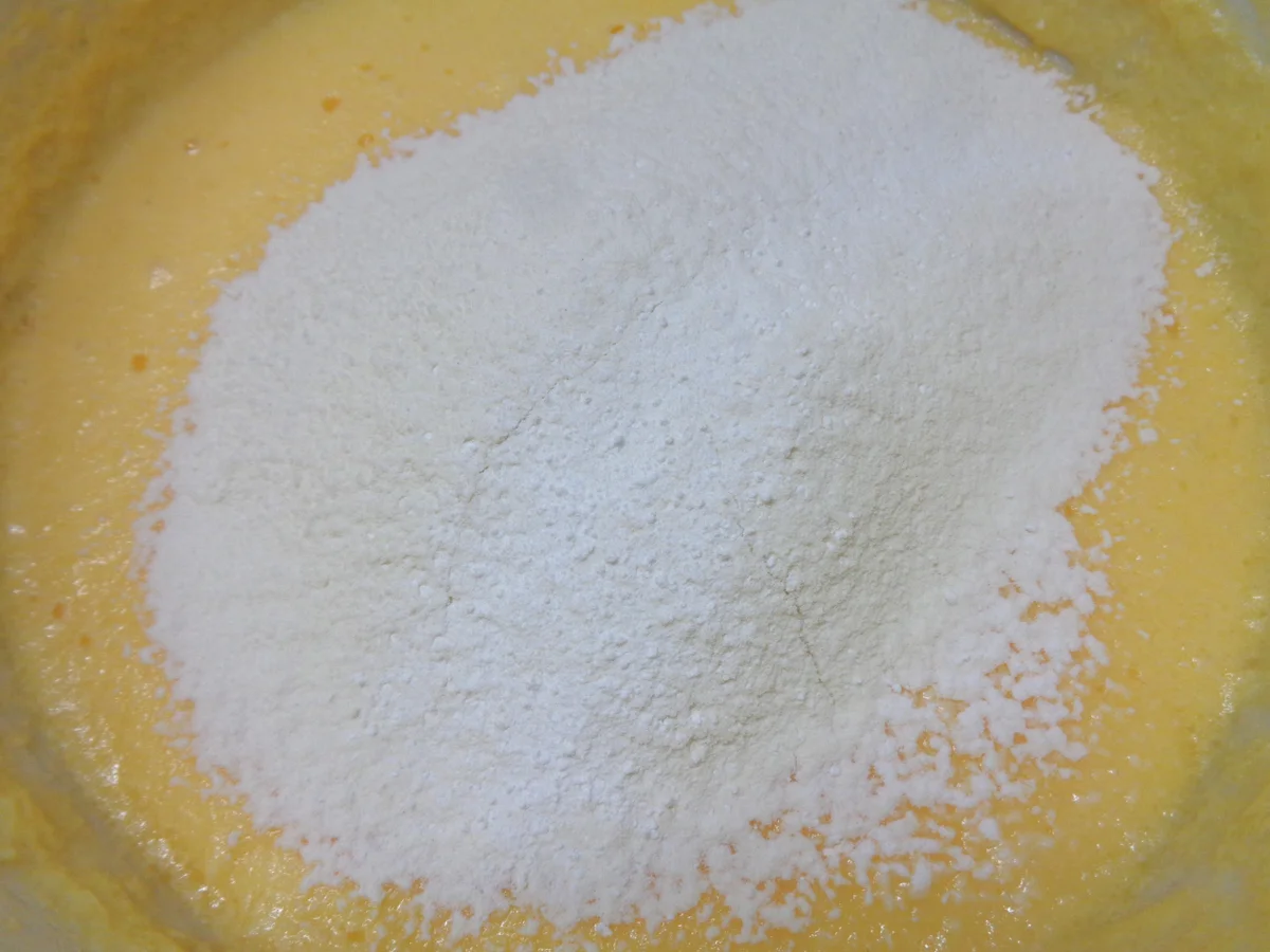 Rezept: Calvados - Apfel in Rührteig mit Zitrone und Zitronen - Glasur ... Bild Nr. 939 Calvados - Apfel in Rührteig mit Zitrone und Zitronen - Glasur ... - Rezept - Bild Nr. 939