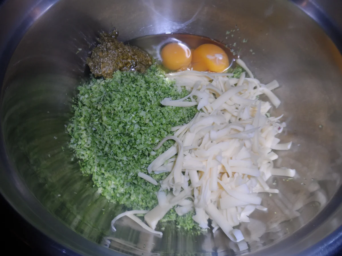 BiNe` S NO CARB PIZZA - Rezept - Bild Nr. 929