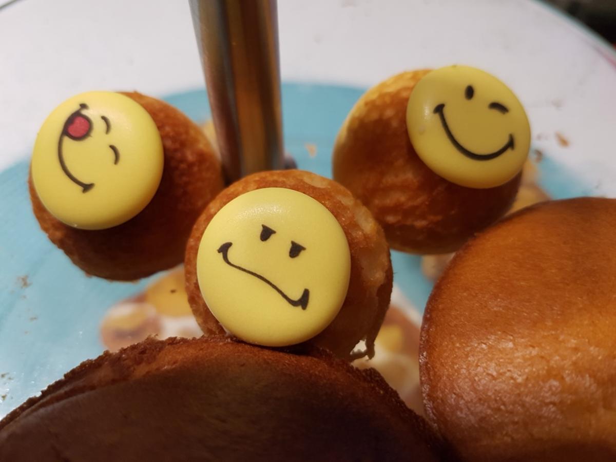 "Rührkuchen" als Smileykugeln für Joni - Rezept - Bild Nr. 933