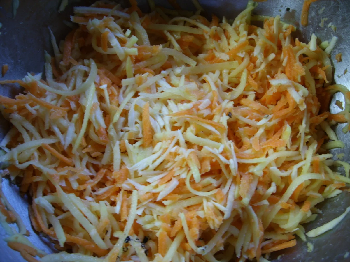 Gemüserösti aus dem Ofen mit Guacamole und pochiertem Ei - Rezept - Bild Nr. 933