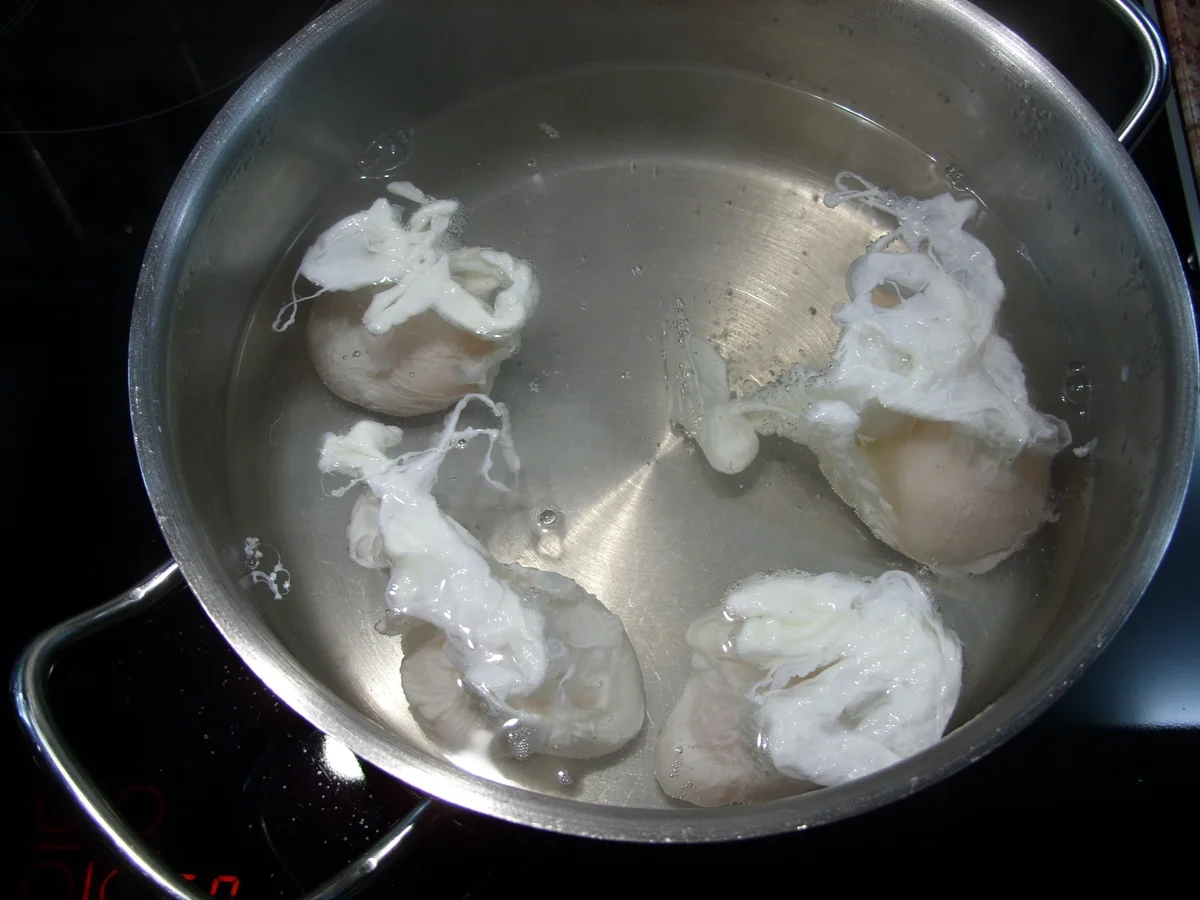 Gemüserösti aus dem Ofen mit Guacamole und pochiertem Ei - Rezept - Bild Nr. 934