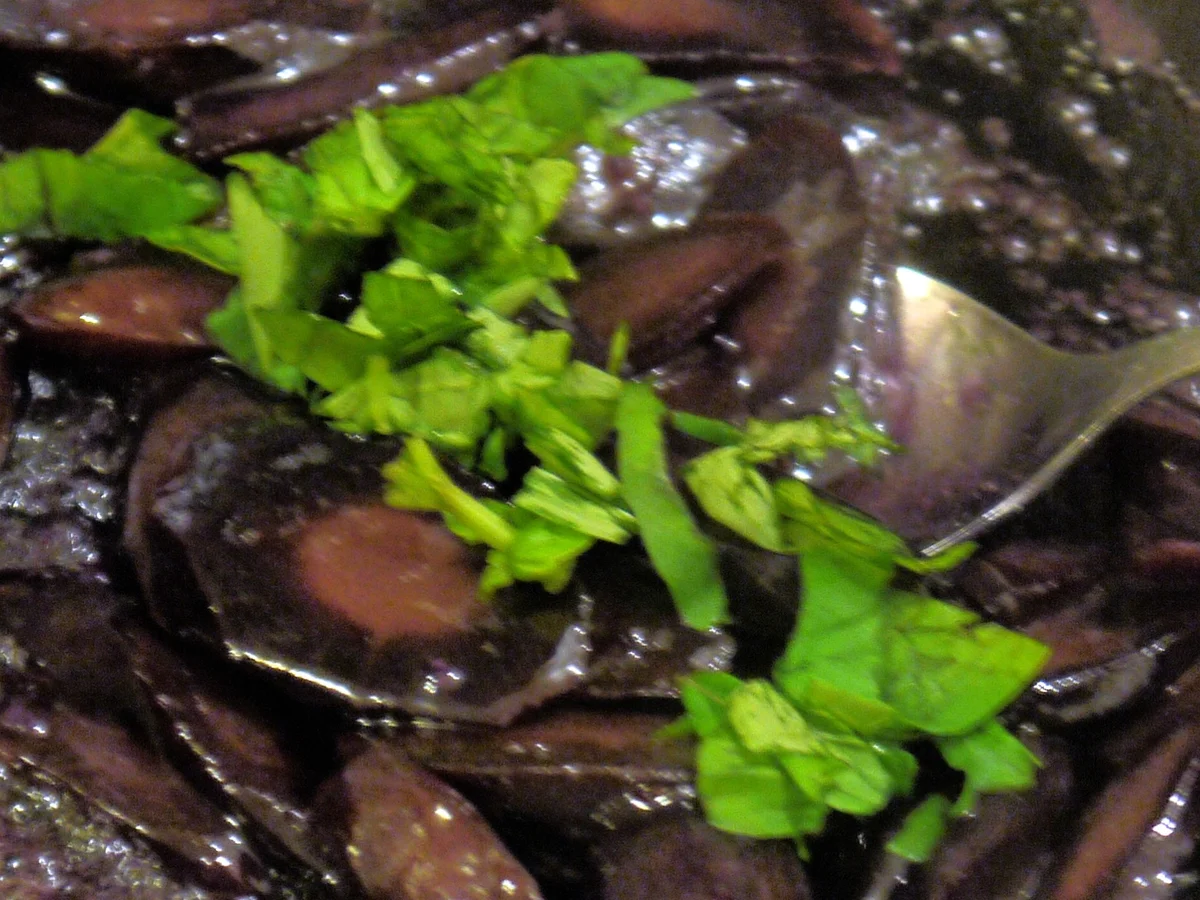 Rezept: Glasierte Basilikummöhren Bild Nr. 7 Glasierte Basilikummöhren - Rezept - Bild Nr. 7